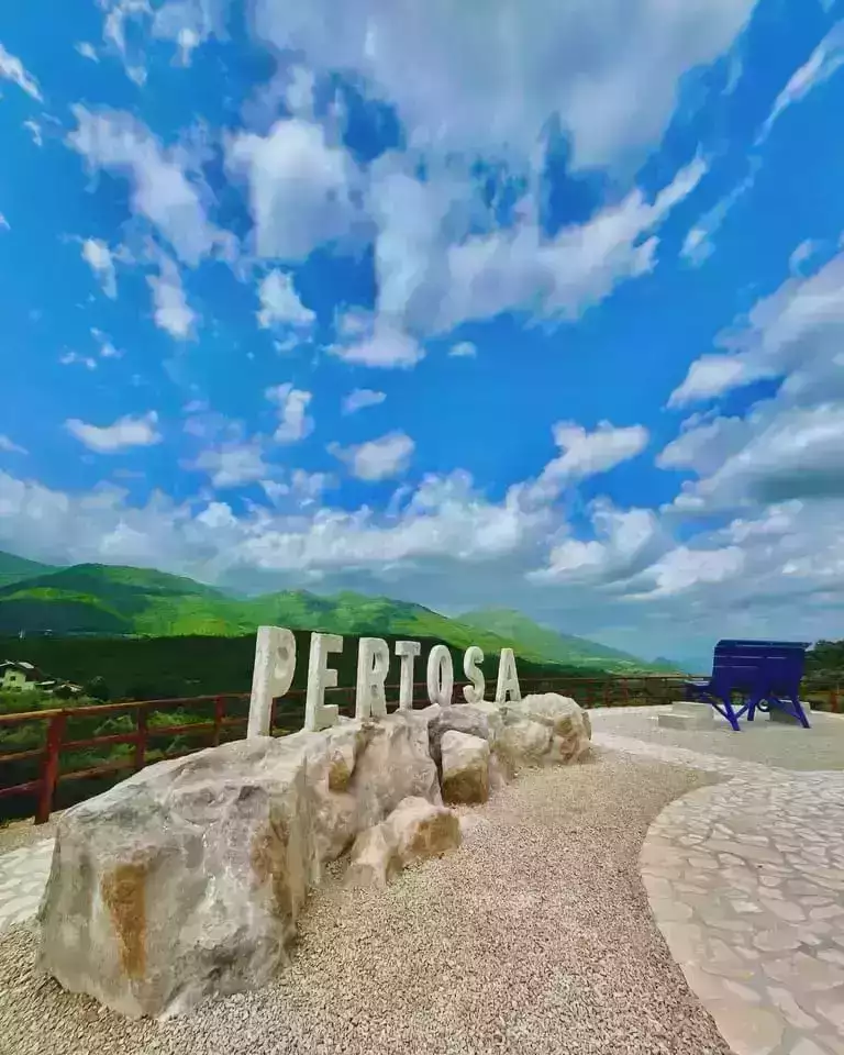 Un'immagine generica segnaposto con angoli arrotondati in una figura.